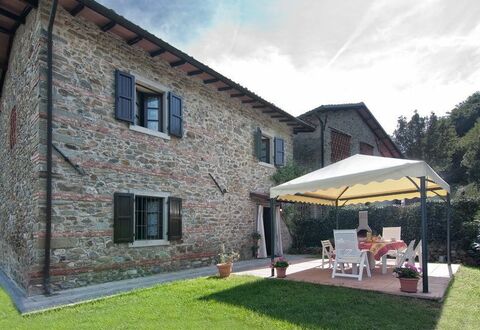 Il Palazzetto: Proprietà, Casa, Casa, Costruzione, Villetta, Immobiliare, Tetto, Agriturismo, Facciata, Raccordo