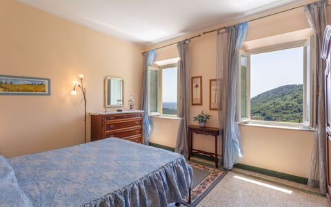 Villa Mastiano: Camera Da Letto, Camera, Proprietà, Letto, Mobilia, Costruzione, Immobiliare, Lenzuolo, Soffitto, Interior Design