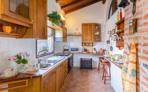I Pioppi: Proprietà, Camera, Controsoffitto, Cucina, Costruzione, Mobilia, Casa, Interior Design, Immobiliare, Cabinetry