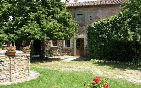 Case Sant'anna: Proprietà, Costruzione, Casa, Villetta, Erba, Giardino, Estate, Cortile, Immobiliare, Agriturismo