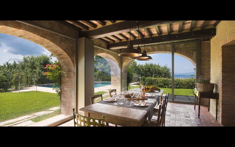Villa Mandorlo: Proprietà, Costruzione, Casa, Estate, Immobiliare, Casa, Camera, Portico, Architettura, Villa