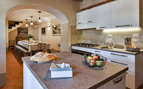 Case Sant'anna 14: Controsoffitto, Proprietà, Camera, Cucina, Mobilia, Interior Design, Cabinetry, Costruzione, Casa, Casa