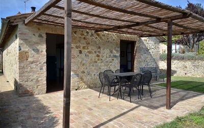 rocche-di-valiano-chianti-castelnuovo-berardenga-ortensia-giardino