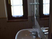 rocche-di-valiano-chianti-castelnuovo-berardenga-multiproprietà-ginestra-bagno