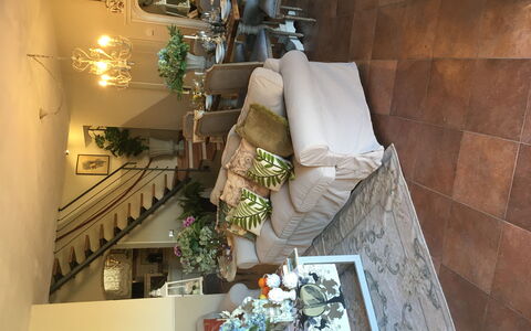 Villa Barbara: Interior Design, Parete, Le Scale, Pianta Della Casa, Modanatura, Balcone, Disegno Floreale, Colonna