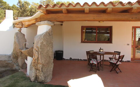 Residence Villa Smeralda: Proprietà, Costruzione, Casa, Camera, Pergola, Casa, Immobiliare, Backyard, Terrazza, Mobilia