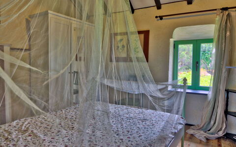 Country Home Il Passatempo: Tenda, Zanzariera, Letto A Baldacchino, Camera, Proprietà, Letto, Mobilia, Interior Design, Finestra Trattamento, Casa