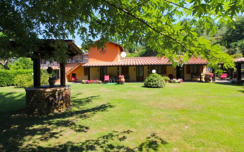 Villa le Balze: Pianta, Proprietà, Costruzione, Foglia, Shade, Albero, Lotto, Paesaggio Naturale, Tempo Libero, Spazio Pubblico