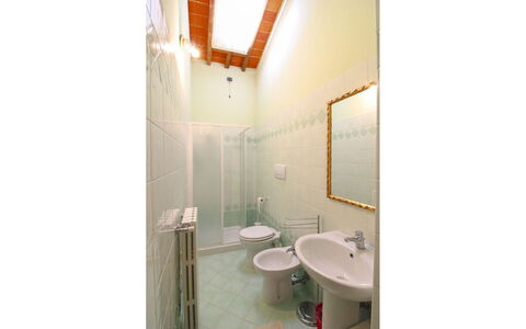 Galleria di Brolio: Pavimentazione, Pavimento, Interior Design, Soffitto, Piastrella, Idraulico Fixture, Bagno, Idraulico, Lampada