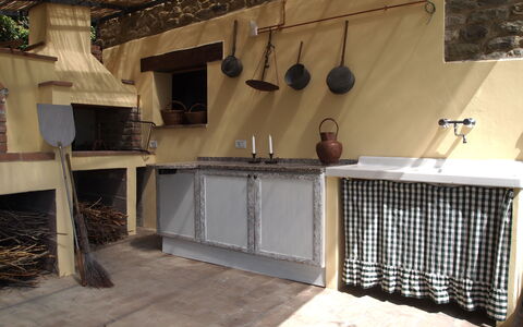 Villa Gelsomino: Proprietà, Camera, Costruzione, Casa, Interior Design, Soffitto, Mobilia, Legna, Controsoffitto, Piastrella
