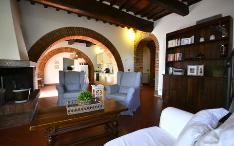 Casa i Pini: Camera, Proprietà, Costruzione, Interior Design, Mobilia, Casa, Immobiliare, Architettura, Estate, Casa