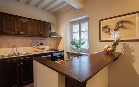 Villa Ginestra: Controsoffitto, Camera, Proprietà, Mobilia, Cucina, Cabinetry, Interior Design, Costruzione, Soffitto, Immobiliare