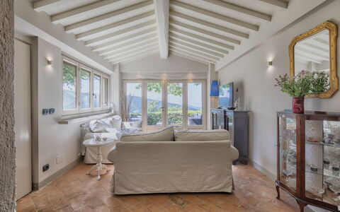 Villa Ginestra: Soffitto, Camera, Proprietà, Costruzione, Interior Design, Mobilia, Pavimento, Casa, Casa, Estate