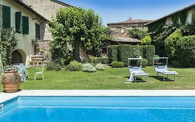villa-montalcinello-chiusdino-villa-piscina