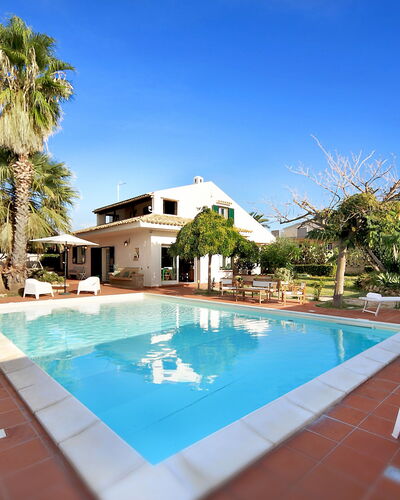 Villa Palma: Piscina, Proprietà, Immobiliare, Costruzione, Casa, Casa, Ricorrere, Estate, Vacanza, Villa