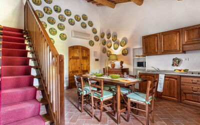 agriturismo-la-papessa-chianti-san-donato-multiproprietà-verbena-sala-da-pranzo