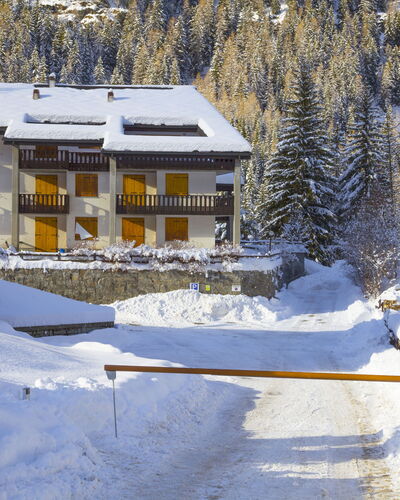 The Twins Apartment - Champoluc: Neve, Inverno, Proprietà, Casa, Congelamento, Casa, Immobiliare, Albero, Villetta, Hill Station