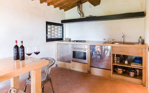 tenuta-san-jacopo-cavriglia-multiproprieta-vinsantaia-san-giovese-cucina