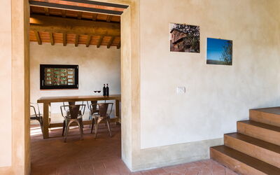 tenuta-san-jacopo-cavriglia-multiproprieta-vinsantaia-san-giovese-soggiorno