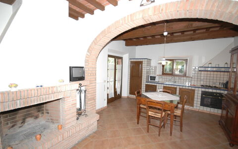 Poderino: Proprietà, Costruzione, Camera, Casa, Immobiliare, Pavimento, Loft, Interior Design, Soffitto, Casa