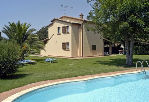 Poderino: Proprietà, Casa, Piscina, Costruzione, Immobiliare, Casa, Villa, Estate, Zona Residenziale, Agriturismo