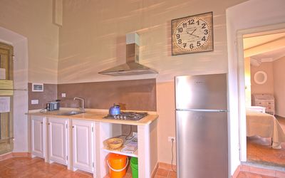Montegufoni 30: Camera, Proprietà, Cucina, Cabinetry, Mobilia, Controsoffitto, Costruzione, Casa, Interior Design, Pavimento