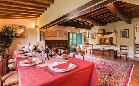 Villa Roncovisi: Proprietà, Camera, Costruzione, Interior Design, Immobiliare, Sala Da Pranzo, Ristorante, Casa, Mobilia, Tavolo