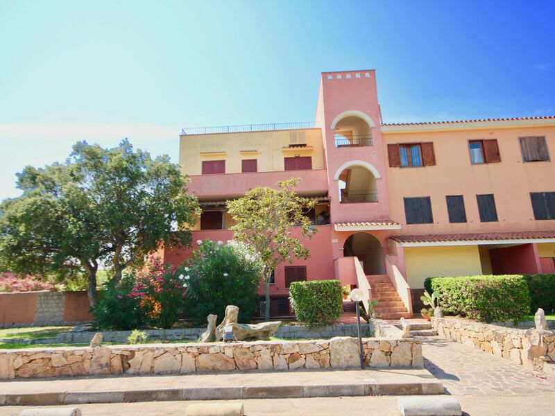 Casa Rosella