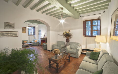 Villa Dorella Di Montaperti: Camera, Proprietà, Costruzione, Soggiorno, Soffitto, Interior Design, Mobilia, Casa, Immobiliare, Casa