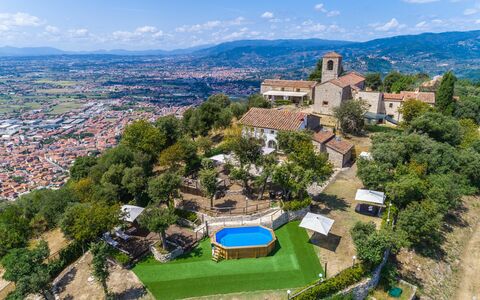 Villa Del Santo Bastiano: Fotografia Aerea, Visione Globale, Proprietà, Estate, Cittadina, Immobiliare, Costruzione, Paesino Di Montagna, Turismo, Fotografia