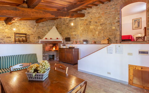 pratale-apartments-chianti-tavernelle-val-di-pesa-agriturismo-apt-bilocale-soggiorno-cucina