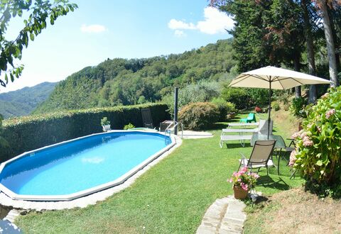 Il Nido: Piscina, Proprietà, Immobiliare, Casa, Tempo Libero, Backyard, Ricorrere, Erba, Costruzione, Villa