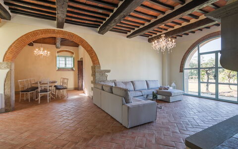 Villa Mezzavia: Costruzione, Proprietà, Camera, Soffitto, Interior Design, Pavimento, Estate, Architettura, Casa, Fascio
