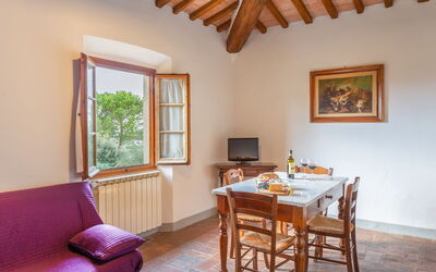 querceto-apartements-tvrn-val-di-pesa-multiproprieta-trilo-6-soggiorno