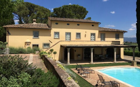 Luna Di Cortona: Proprietà, Casa, Costruzione, Immobiliare, Casa, Zona Residenziale, Estate, Architettura, Villa, Dimora