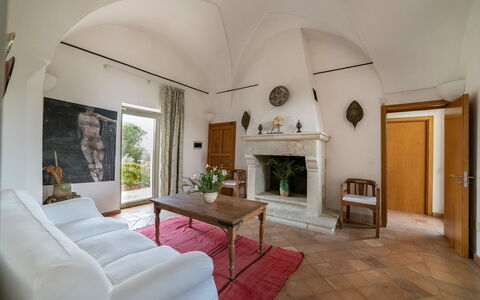 Masseria Lentisco: Camera, Proprietà, Costruzione, Mobilia, Interior Design, Soggiorno, Casa, Immobiliare, Villa, Pavimento