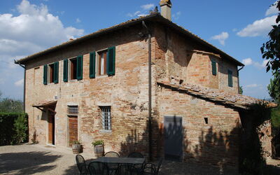 agriturismo-cabbiavoli-chianti-multiproprieta-casa-guardia-esterno
