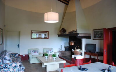 agriturismo-cabbiavoli-chianti-multiproprieta-casa-guardia-soggiorno