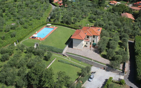 Villa Vaniglia Proprietà: Fotografia Aerea, Visione Globale, Estate, Fotografia, Paesaggio, Casa, Hill Station, Area Rurale, Lotto, Costruzione