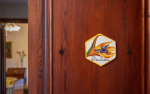 Il Marchese Di Ronta: Color Legno, Vernice, Legna, Camera, Porta, Design, Latifoglie, Compensato, Mobilia, Modello