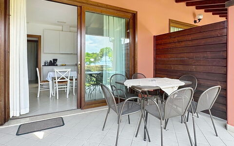 Alloggio:&nbsp;Front Lake Resort le Corti del Lago 617.1
