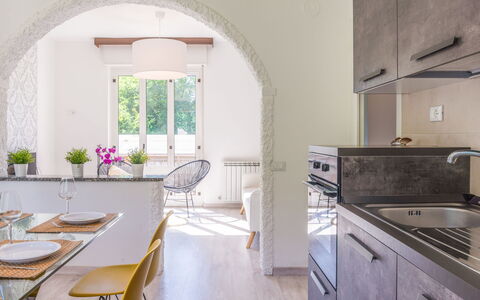 Villa Zaferina (Cco113): Cabinetry, Mobilia, Lavandino Della Cucina, Lavello, Controsoffitto, Costruzione, Tavolo, Cucina, Legna, Cucina Stufa