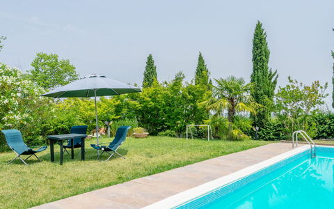Ca' Del Vento: Acqua, Cielo, Pianta, Proprietà, Verde, Piscina, Azzurro, Albero, Shade, Mobili Da Esterno