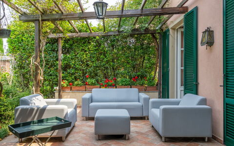 Ca' Del Vento: Pianta, Mobilia, Proprietà, Verde, Costruzione, Shade, Mobili Da Esterno, Interior Design, Divano, Comfort