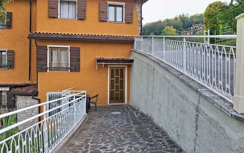 Alloggio:&nbsp;La Tartufaia 651.11