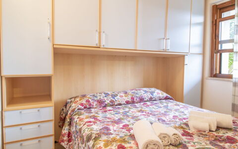 Barbie: Mobilia, Cabinetry, Finestra, Comfort, Costruzione, Telaio Del Letto, Legna, Letto, Pavimento, Pavimentazione
