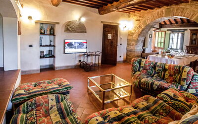 Alloggio:&nbsp;Casale Rosennano 800.1