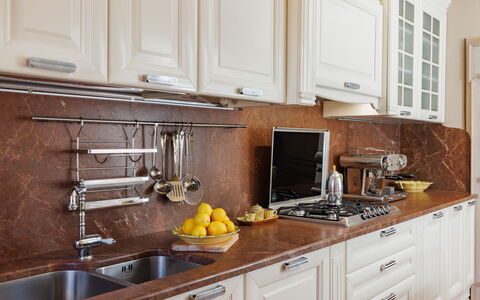 Appartamento Zefferini: Controsoffitto, Cabinetry, Proprietà, Mobilia, Costruzione, Elettrodomestico Da Cucina, Cucina Stufa, Cucina, Lavello, Cassetto