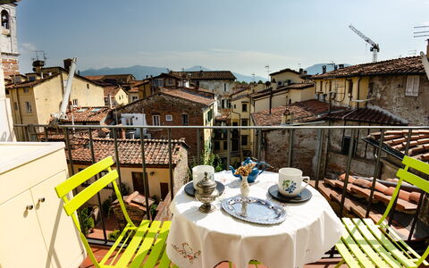 Sinidio: Proprietà, Cittadina, Costruzione, Turismo, Vacanza, Casa, Ristorante, Architettura, Immobiliare, Tetto