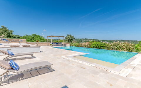 Villa Amelia Ostuni: Piscina, Flagstone, Shade, Piastrella, Design, Landscaping, Giochi D'Acqua, Ricorrere